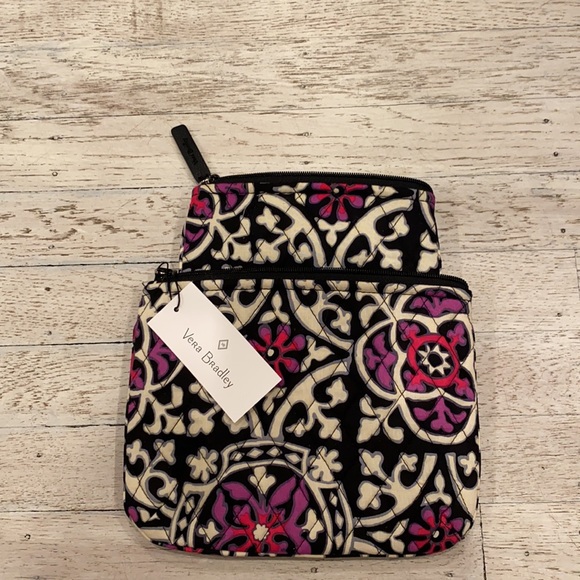 Vera Bradley cosmetics make up bags. Scroll Medallion print with black leather - Picture 12 of 12